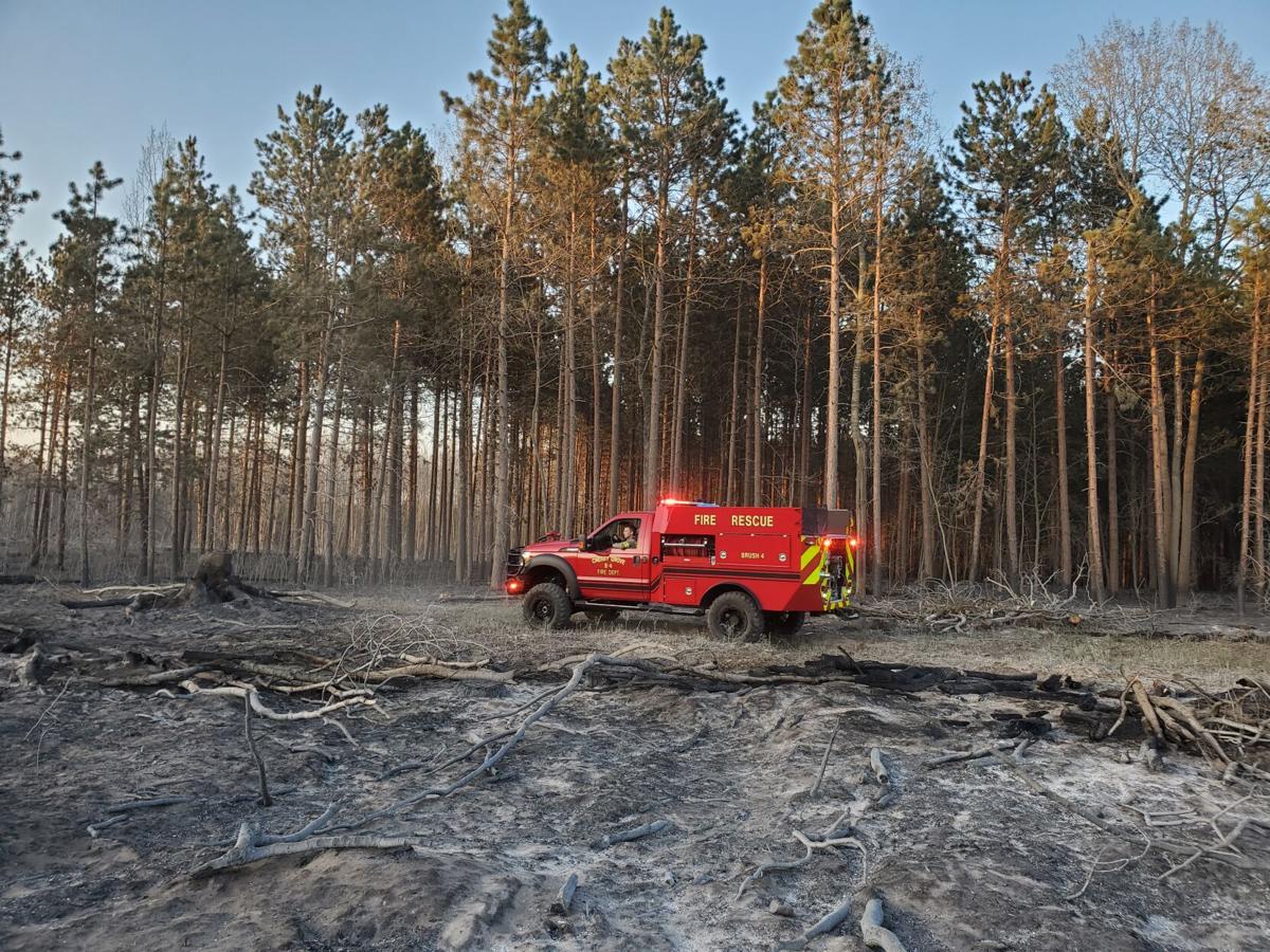 DNR crews still working to contain 425acre 'Colfax Fire