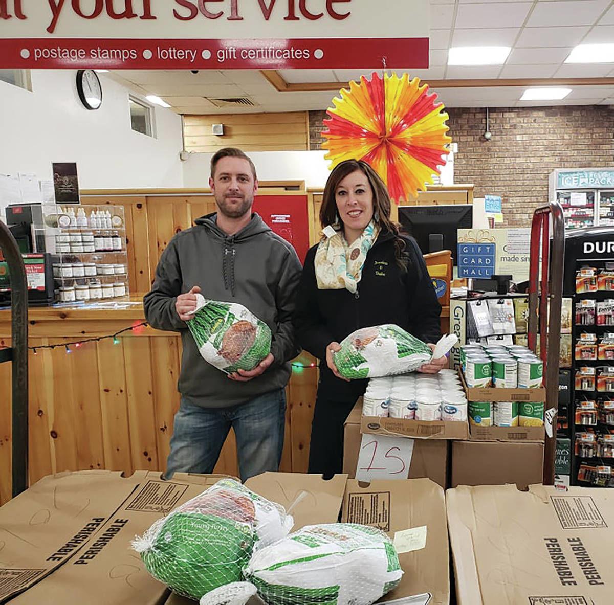 Hayes Ford And Vista Give For Thanksgiving Features