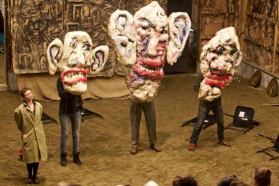 are dogs allowed at bread and puppet