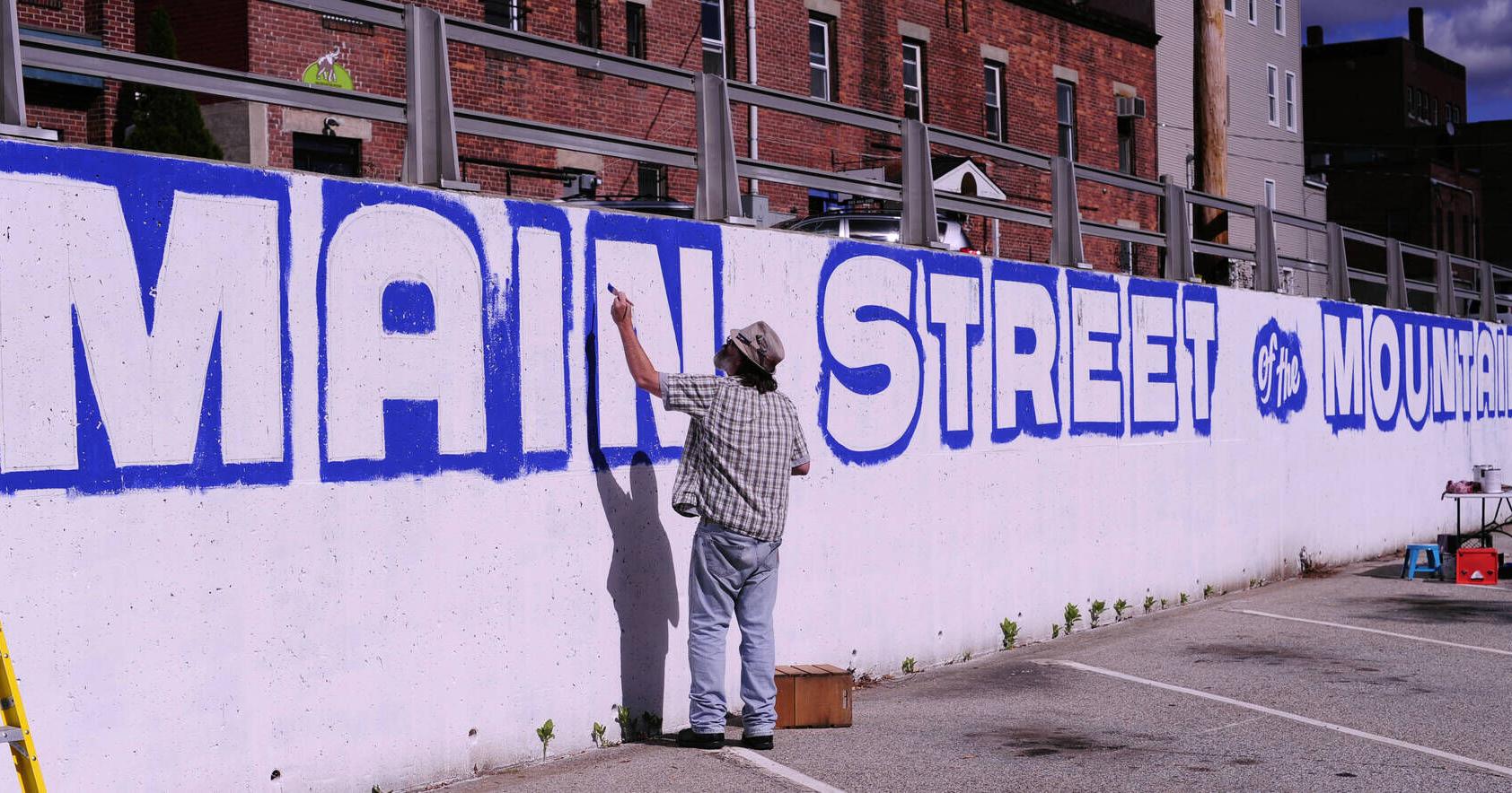 Community Effort To Refresh Iconic Mural - Vimarsana News
