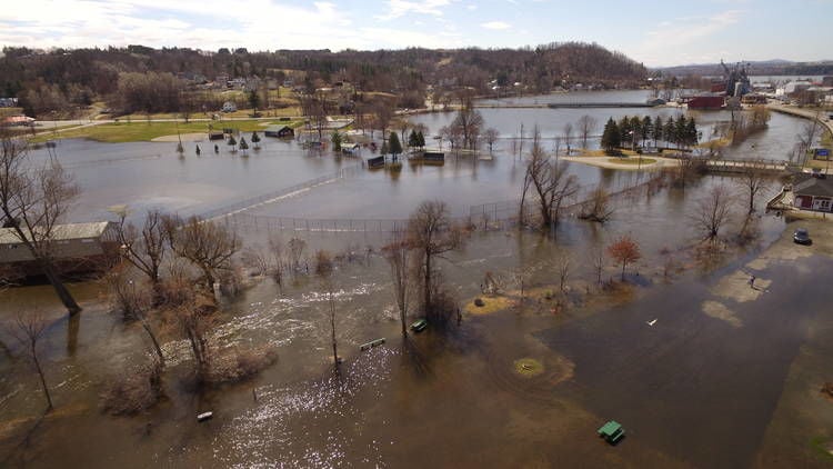 Clyde River Floods Gardner Park, Causeway In Newport City | News ...