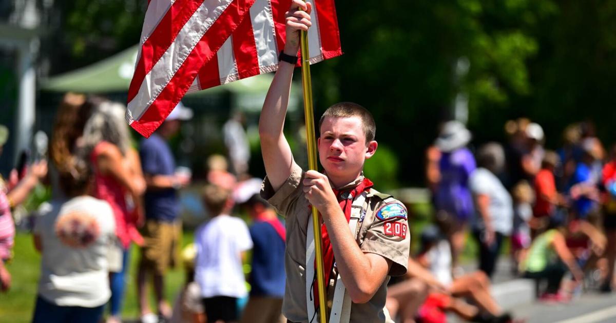 Franconia Old Home Day Honors Town Firefighter, Past And Present