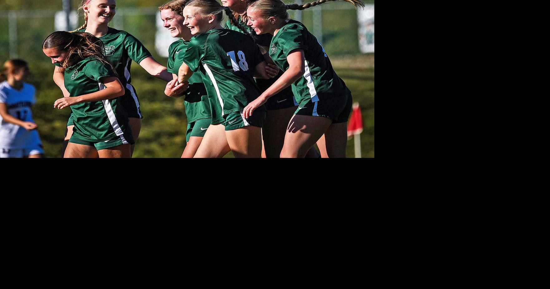 Hilltoppers, Bulldogs Set For Soccer Showdown In Manchester