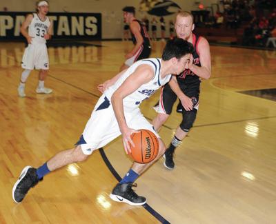 N H Hoops Berlin Bolts Past Spartans Local Sports