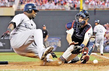 Thome homer lifts White Sox past Angels