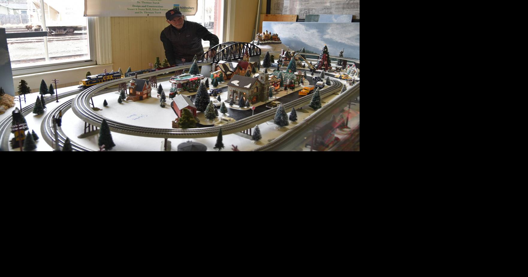 Return Of Annual Model Train Display Sign Of Downtown Holiday Season ...