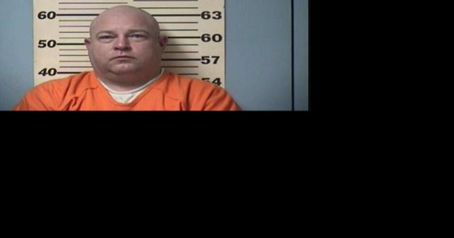Contractor Who Stole From Customers Sentenced To Prison - Vimarsana News