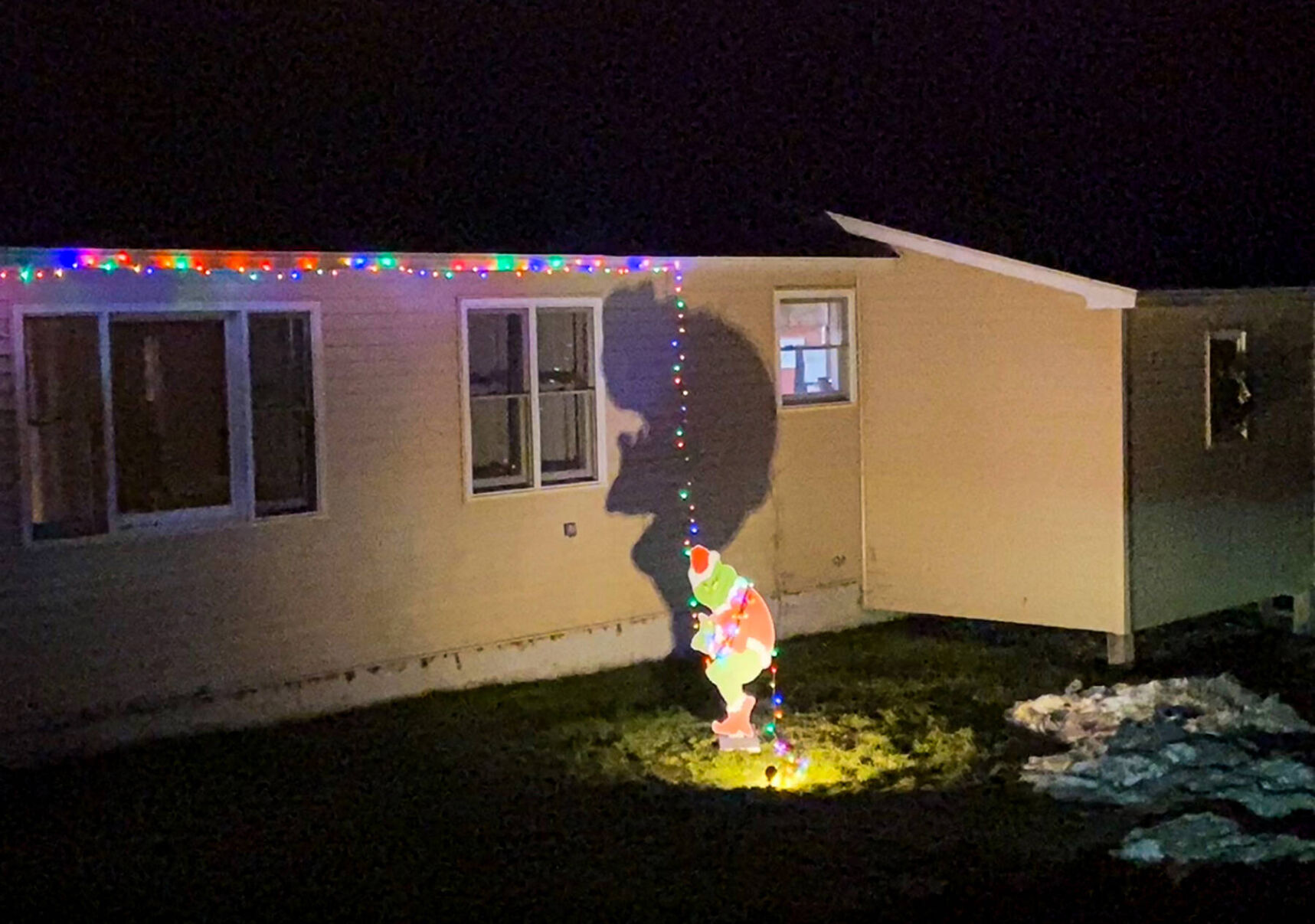 Residents Brighten Season In Home For Holidays Decorating Contest ...