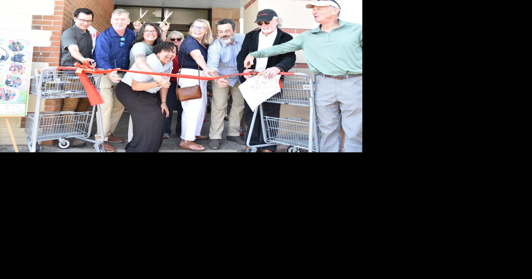Community Celebrates Opening Of Caledonia Food Co-op