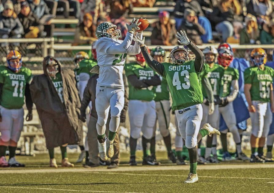 H S Football South Slices Up North In Senior All Star Clash