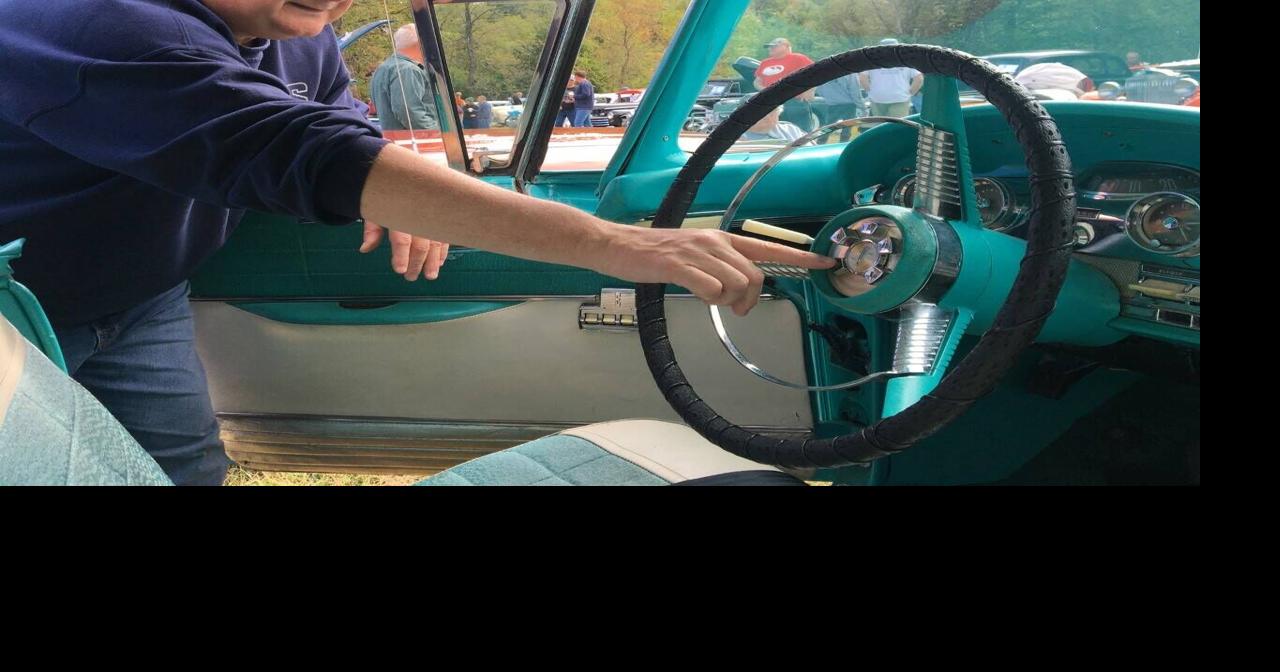 Antique, Class Autos Motor Through 41st Littleton Lion’s Club Event