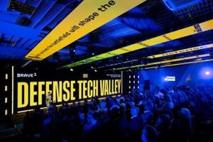 Ukraine courts foreign cash for military 'Silicon Valley'