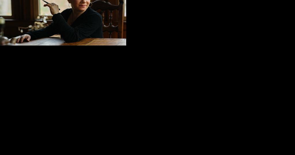 Dar Williams To Close Colonial Theatre Season - Vimarsana News
