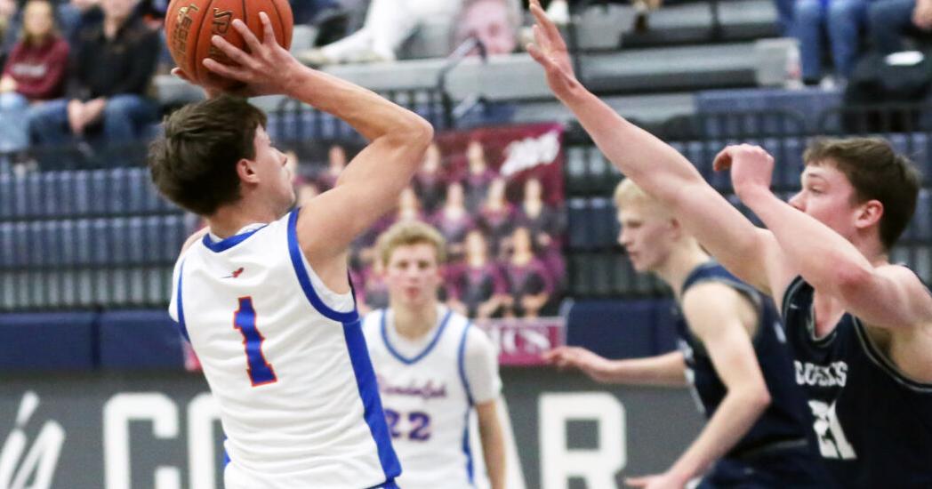 Randolph Rockets Fall to Z-M Cougars in Playoffs | Sports ...