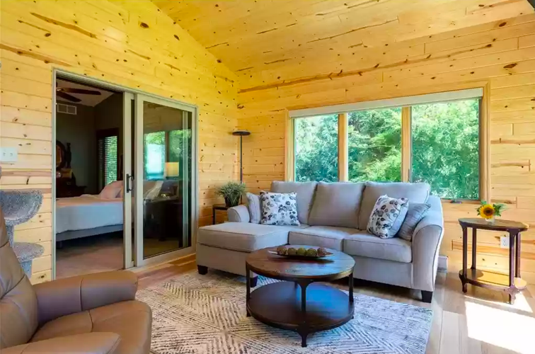 PHOTOS Home on Lake Byllesby for sale in Cannon Falls Real Estate