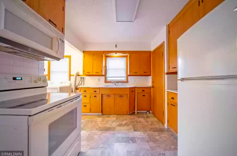 PHOTOS House with extra apartment for sale in Cannon Falls Real