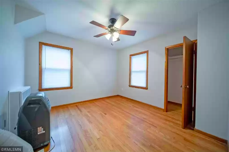 PHOTOS House with extra apartment for sale in Cannon Falls Real