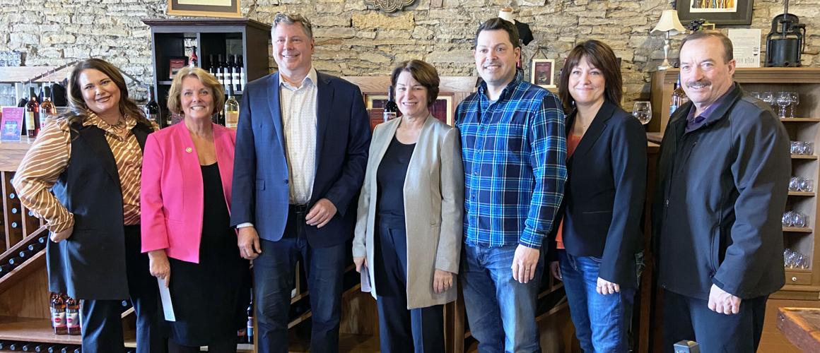 Klobuchar Visit 1.jpg