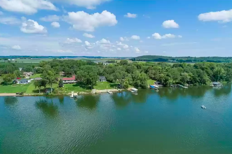 PHOTOS Home on Lake Byllesby for sale in Cannon Falls Real Estate