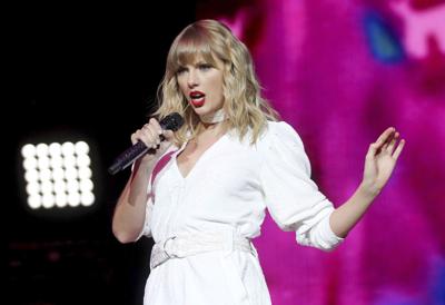 Editorial Taylor Swifts Gift To Christmas Tree Growers