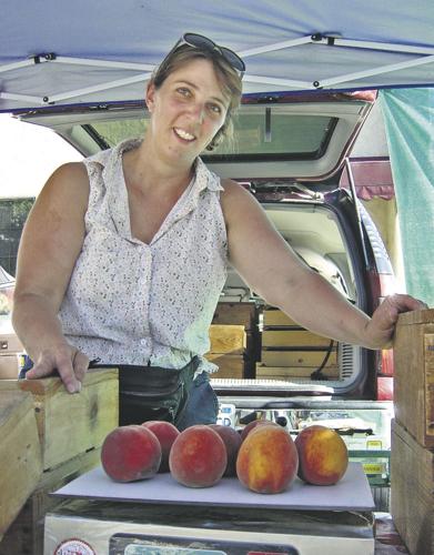Growers find bargains at markets