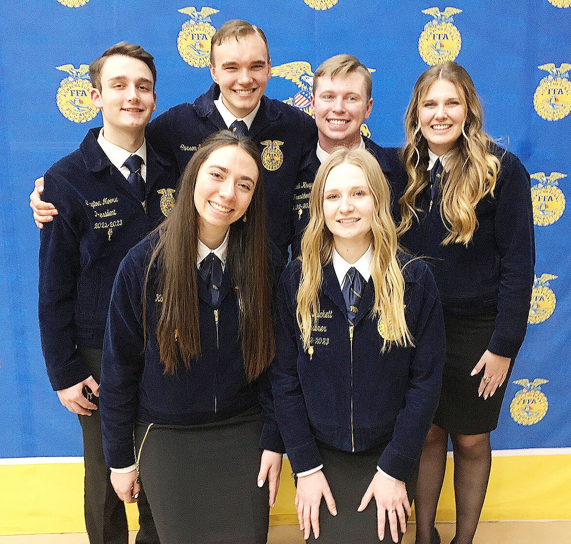 Illinois FFA elects new officer team