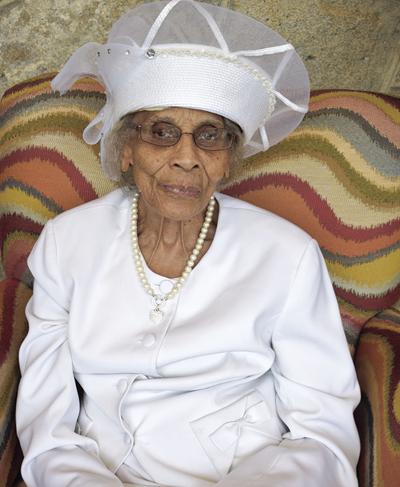 Elizabeth Kingcade Jeter