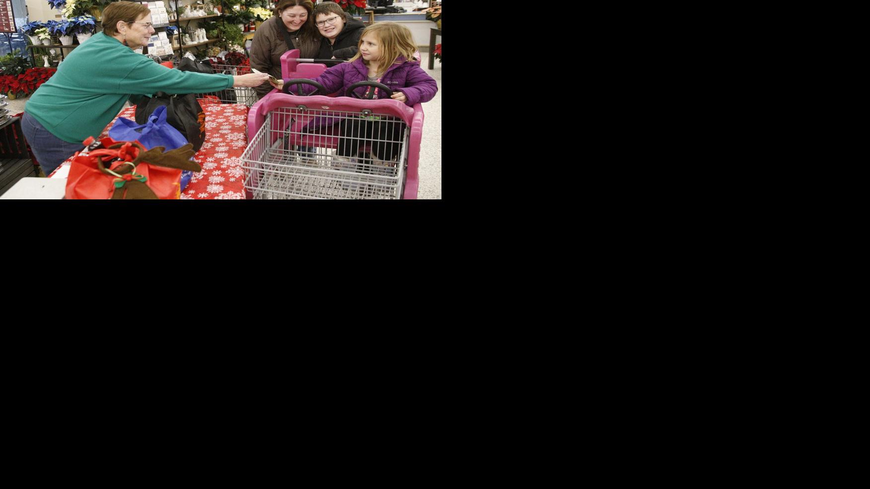 Despite frightful weather, Holly Jolly Reading and Stuff the Bus roll on