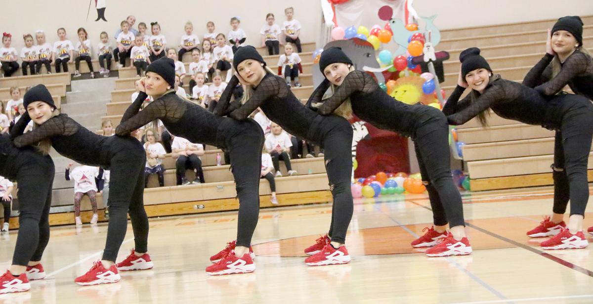 paws-kix dance1 20-02-15.jpg