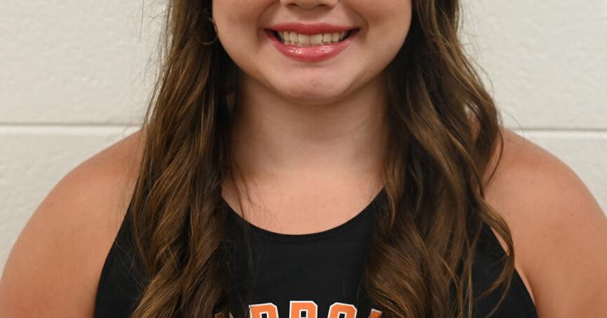 Bella Lu takes two close losses in State Singles Tournament