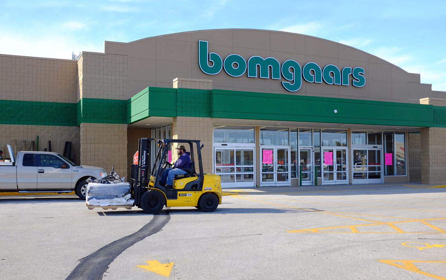 Bomgaars updates store hours, adds curbside service Coronavirus