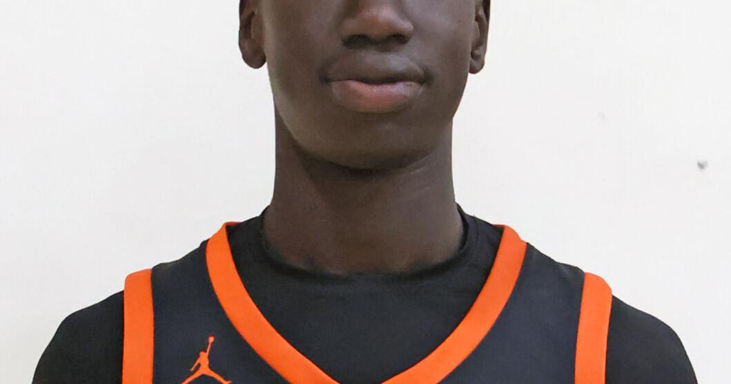 Tharjiath commits to Iowa Central basketball pro