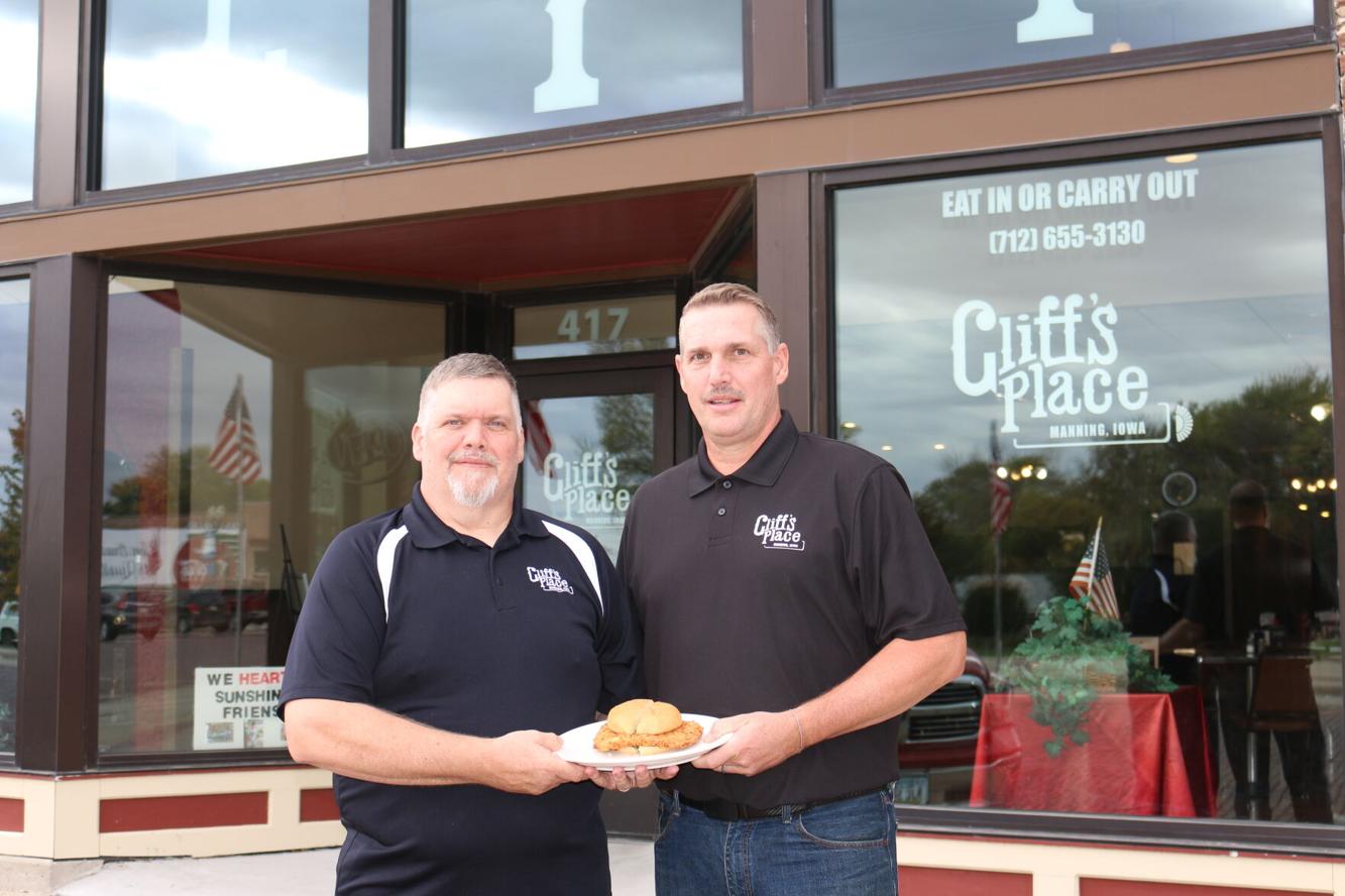 Cliff’s Place in Manning wins 2023 Iowa’s Best Breaded Pork Tenderloin News