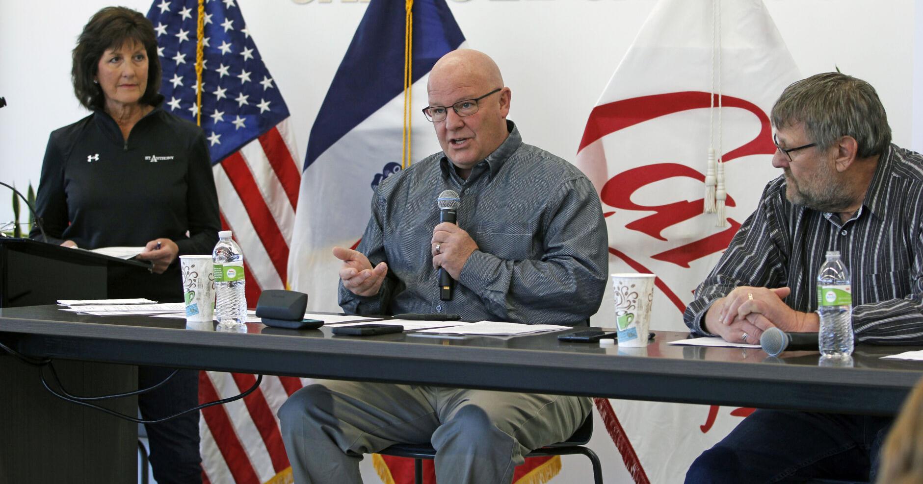 Local legislators address AEA reform, teacher pay and Highway 30 - Vimarsana News