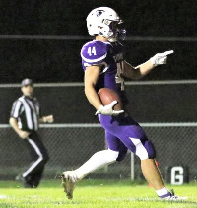 Fifth Straight For Sixth Ranked Titans Sports Carrollspaper Com