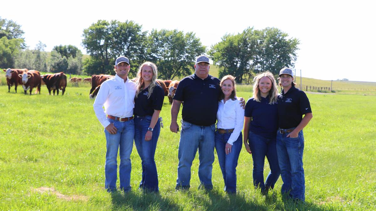 Seven Iowa farm families receive 2022 Way We Live Award ...