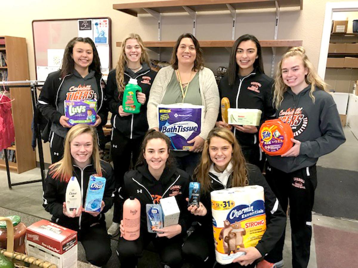 bb chs gbb donate 19-12-11.jpg