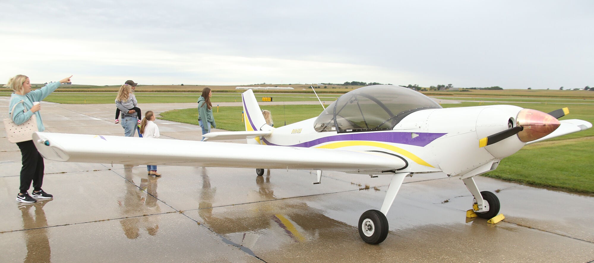 ジョンジョン Jansonius' home-built plane on display | News | carrollspaper.com