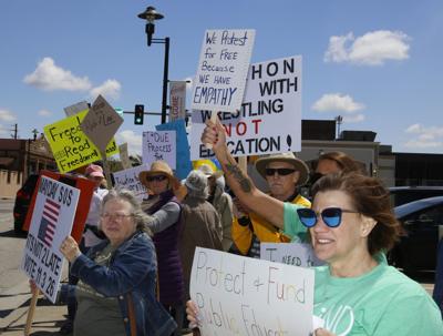 Concerned Iowans to host protest Saturday | News | carrollspaper.com