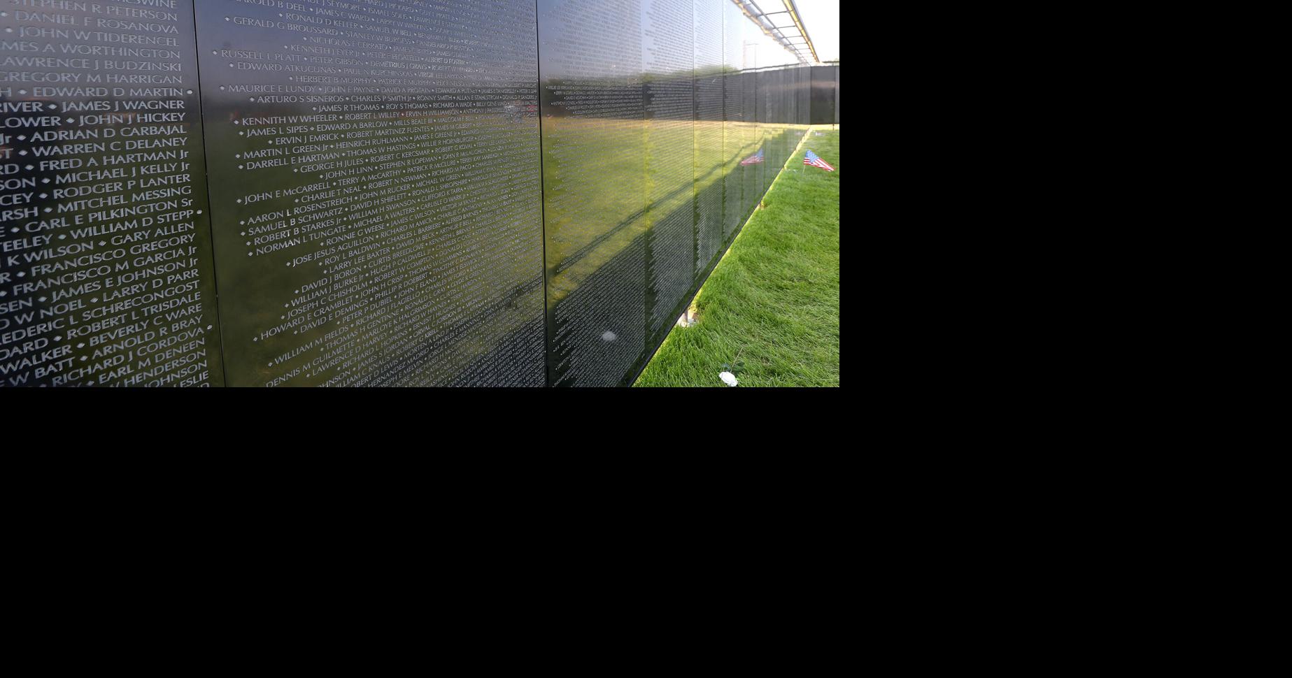 500 in Manning honor Vietnam veterans in Wall That Heals vigil