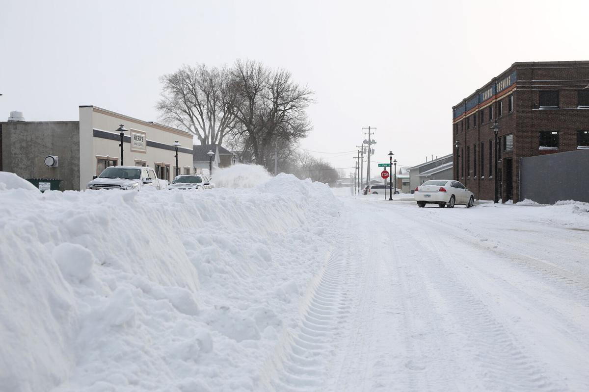 Snowstorm drops 5 inches in Carroll News