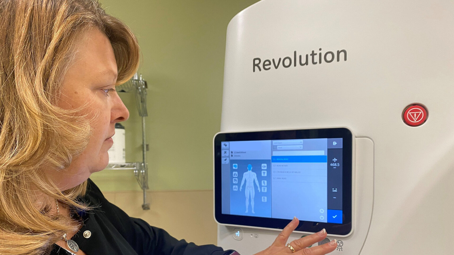 MRHC introduces new GE Revolution Maxima CT Scanner | News MRHC introduces new GE Revolution Maxima CT Scanner | News