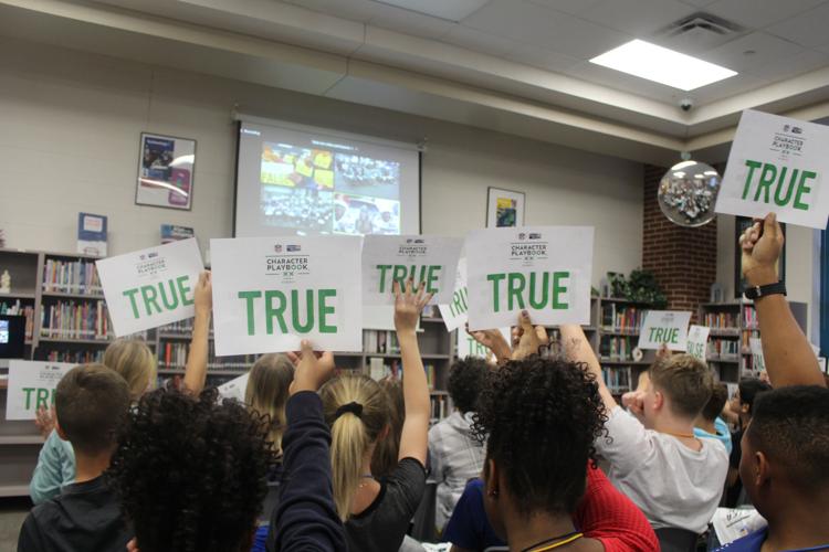 Cowboys salute Hood Soldiers, Families, News