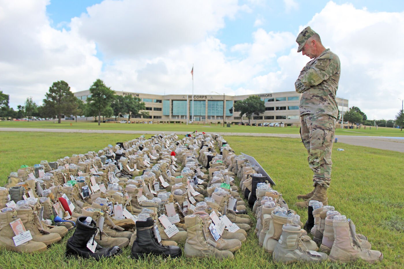 Army hotsell drill boots