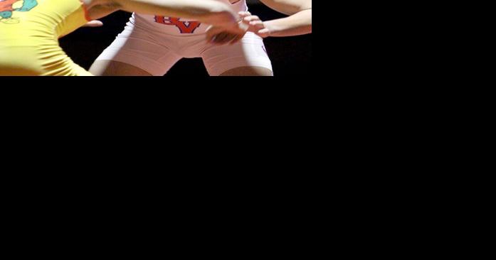 Demon wrestlers grapple through three matches - Vimarsana News