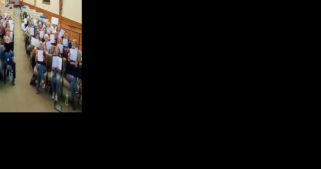 Chorale celebrates 'A Blast From the Past' | Free Content - Vimarsana News