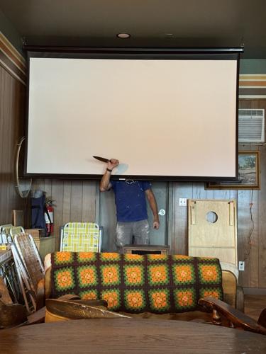 Tumbleweed Bar to screen ‘Jaws’ and other ’70s thrillers starting Sept. 5