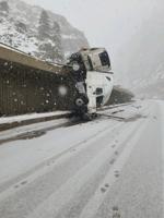 I-70 closed in Glenwood Canyon due to vehicle crash