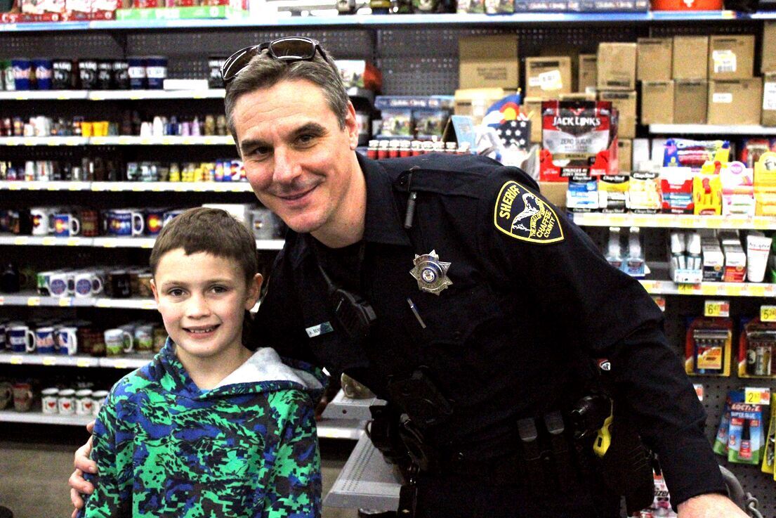 Fourth-graders get to Shop with a Cop