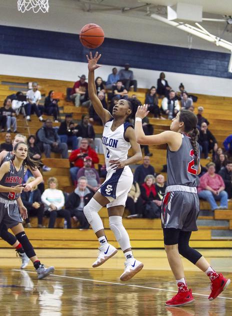 Mentor At Solon Girls Basketball 1 5 2019 Chagrinvalleytoday Com